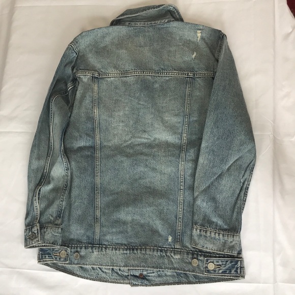 Lucky Brand Boyfriend Jean Jacket Distressed Sizes S and L NWT - Picture 6 of 14